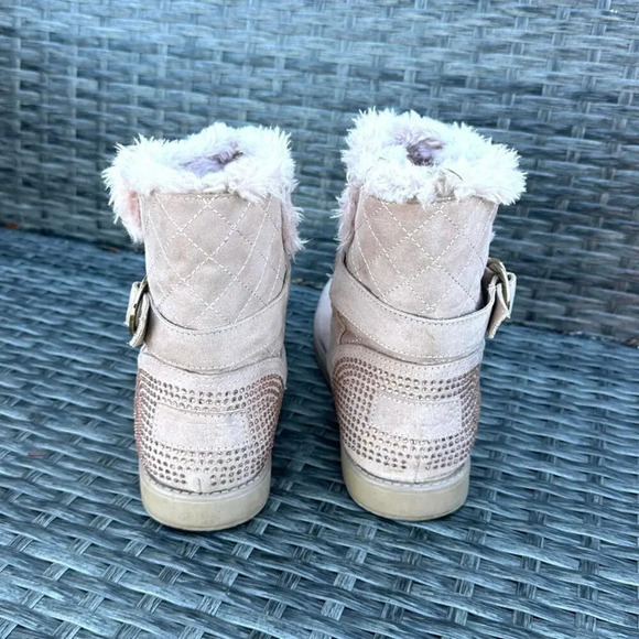 Guess Women's Quilted Suede Brown Faux Fur Lined Rhinestone Comfort Boots Size 7 - Picture 6 of 10